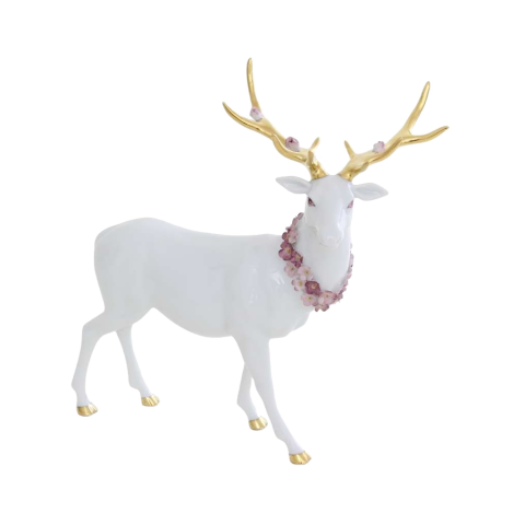 Gímszarvas,  plasztikus díszítéssel